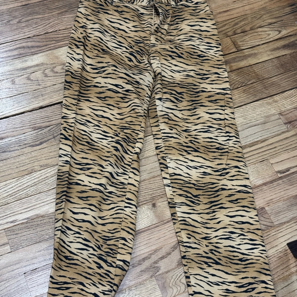Jones New York Tan and Black Animal Print Pants